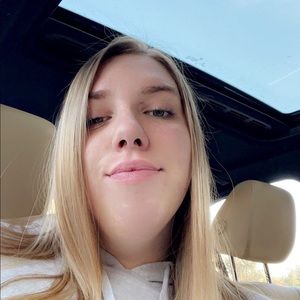 Meet your Posher, Natalia